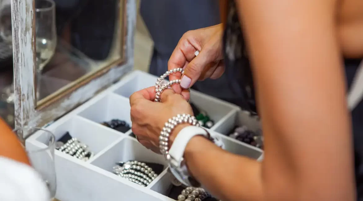 7 Must-Have Bracelet Styles for Spring/Summer 2025 Fashion